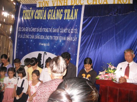MSQN_c_u_nguy_n_cho_ng__i_tin_Cha_448x336