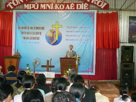 MS_Nguyen_Huu_Binh_co_loi_huan_thi_doi_voi_toi_con_Chua_e