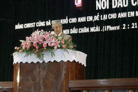 M_c_s__Phan_Ch_Tm_-_Ch__t_ch_H_i___ng_gio_ph_m___c_di_n_v_n_khai_m_c_448x299
