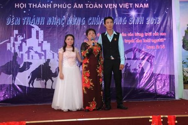 chương trình truyền giảng Thánh Nhạc Mừng Chúa Giáng sinh Hội Thánh Phúc Âm Toàn vẹn Việt Nam 