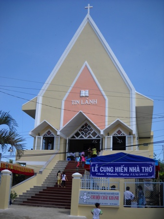 chau khanh nha tho
