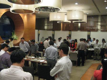 Doanh nhan cau nguyen cho chuong trinh truyen giang