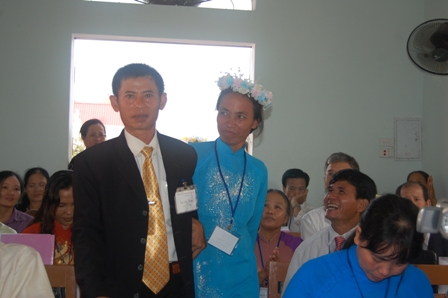 anh chi thom