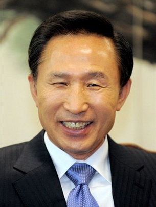 lee myung bak