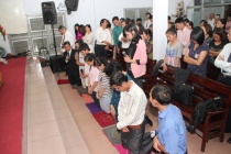 HT Thị Nghè: 7 Thân Hữu Tin Nhận Chúa Qua Đêm Truyền Giảng