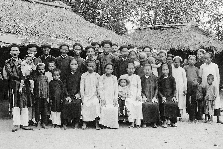 Tín hữu HTTL Tam Kỳ, ngày 17/03/1927 (ảnh sưu tầm trên internet)