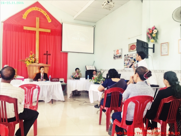 Đại biểu tham gia, góp ý với Ban điều hành Giáo Hội.