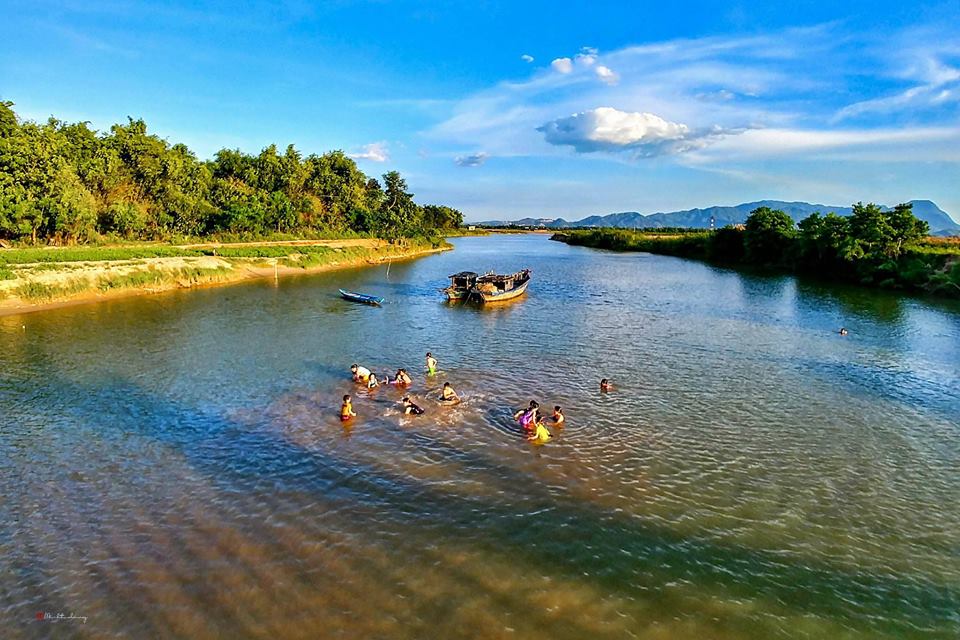 Tùy bút: CHO ĐẾN MỘT CHIỀU THU - Phần 1: Tưởng Nhớ Ông Mục Sư Nguyễn Văn Chờ