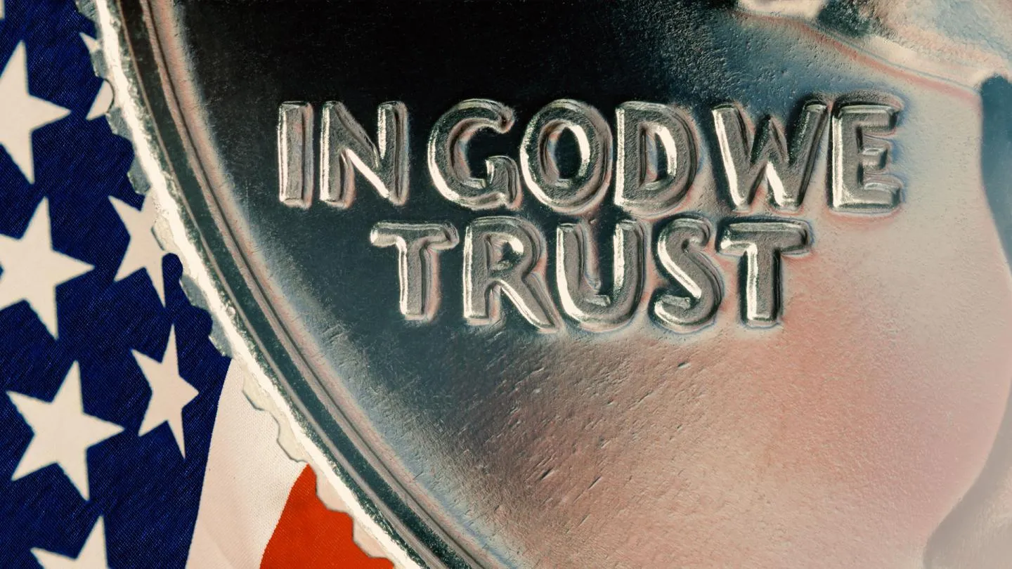 Khẩu Hiệu Quốc Gia 'In God We Trust' Quay Trở Lại Các Lớp Học Ở Hoa Kỳ