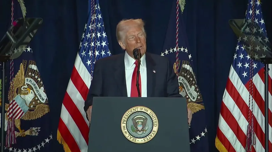 Nhà Trắng Chuẩn Bị Cho Một Tuần Thánh Đặc Biệt Khi Tổng Thống Trump Kêu Gọi Tôn Vinh Lễ Phục Sinh Một Cách Xứng Đáng
