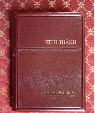Ra Mắt Bản Kinh Thánh Hiệu Đính 2010