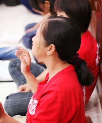 praying_vn_2009