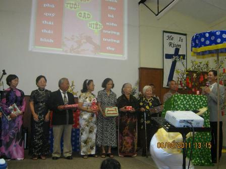 Qua_choTrung_niOn_HT
