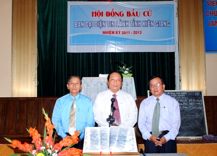 10_Ban_i_Ra_Mt_Cha_V_Hi_ng