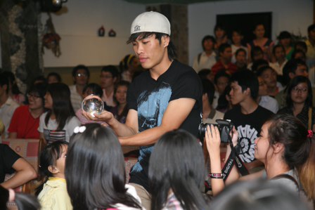 IMG_8568_448x299