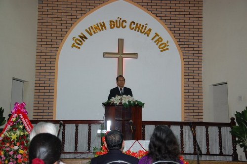 MS_PHT_I_trao_ban_su_diep_640x426_500x333