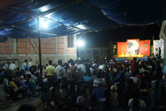 DSC05682_550x366