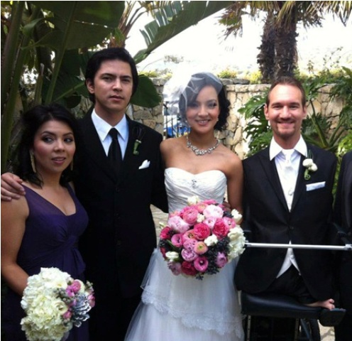 Nick-Vujicic-Married-2012-Nick-Vujicic-got-Married-Kanae-Miyahara2