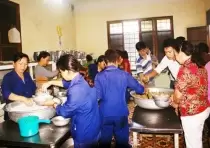 Các Hội Thánh Tại TP. Đà Nẵng Với Chương Trình Nồi Cháo Tình Thương