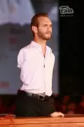 Nick Vujicic Kêu Gọi 'Đừng Bao Giờ Từ Bỏ Khát Vọng'