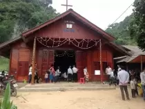 Điểm Nhóm Tiến Hậu Mừng Nhà Nguyện Mới