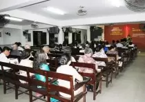 Ban Trung Niên Hội Thánh Đà Nẵng Truyền Giảng Tin Lành