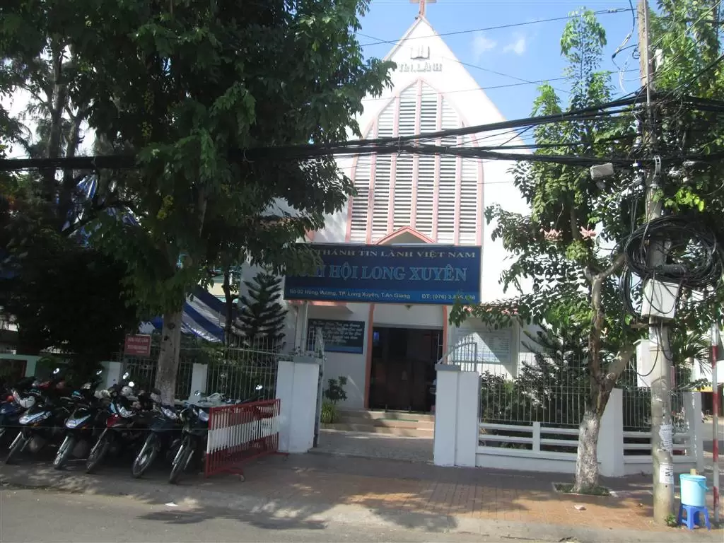 Bồi Linh Thông Công Trung Niên Tại Hội Thánh Long Xuyên - An Giang