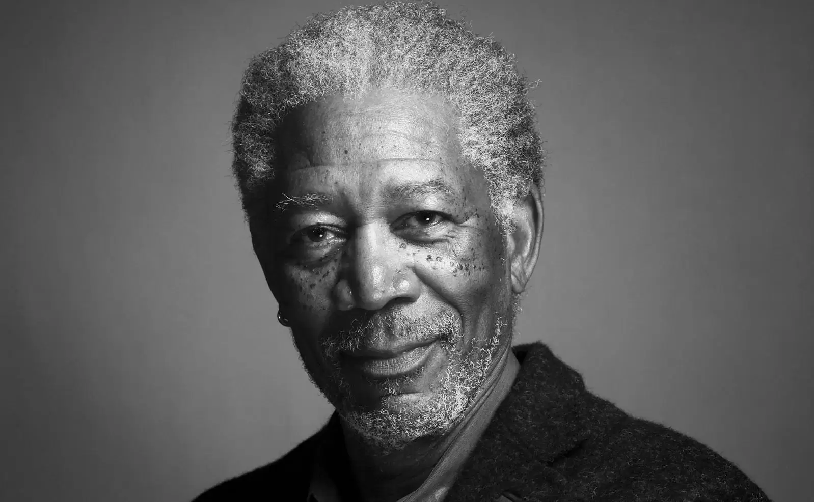 Morgan Freeman Dẫn Dắt Hành Trình Khám Phá Đức Tin Trong Series Truyền Hình Mới