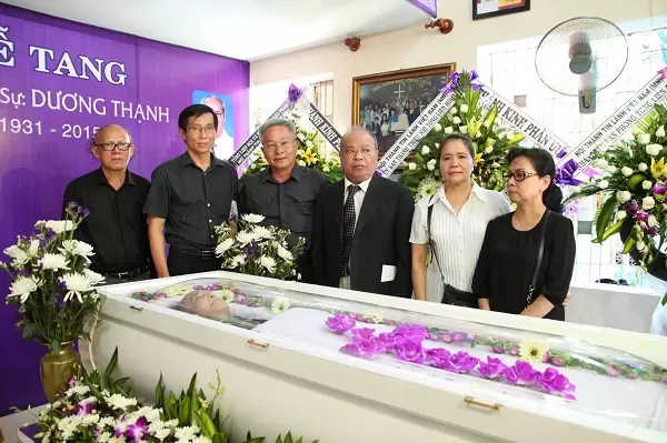 MSTS Lê Cao Quý và gia đình đến phân ưu.
