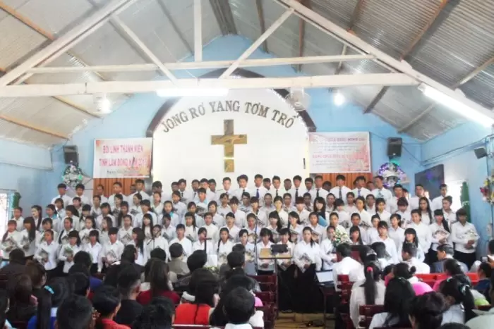 Ca đoàn khu vực Lâm Hà tôn vinh Chúa