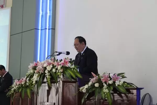 Mục sư Võ Thành Phê - UV. TLH, Mục vụ Đắk lắk cầu nguyện tất lễ