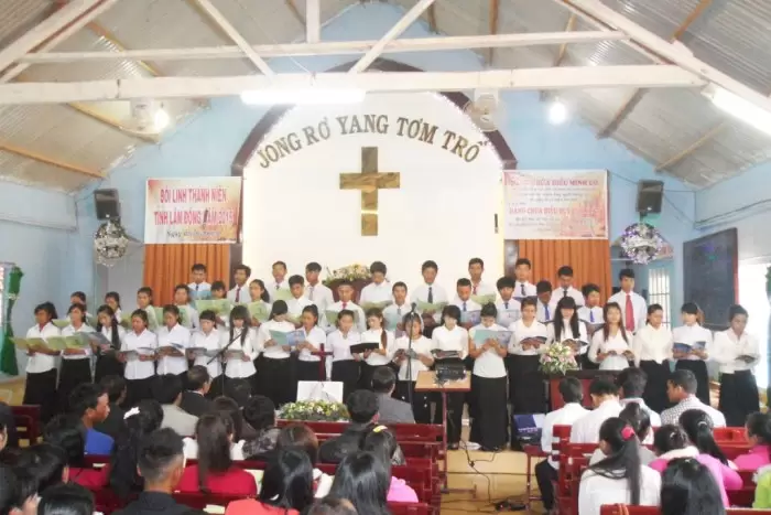 Ca đoàn khu vực Đơn Dương tôn vinh Chúa