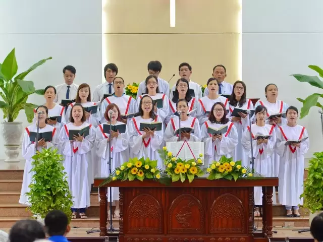 Tiết mục tôn vinh Chúa.