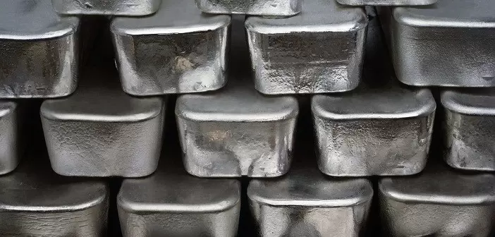 Ngày 05 - Thầy Tế Lễ Của Riêng Mi-Ca
