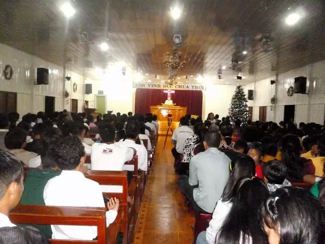Quang cảnh đêm truyền giảng.