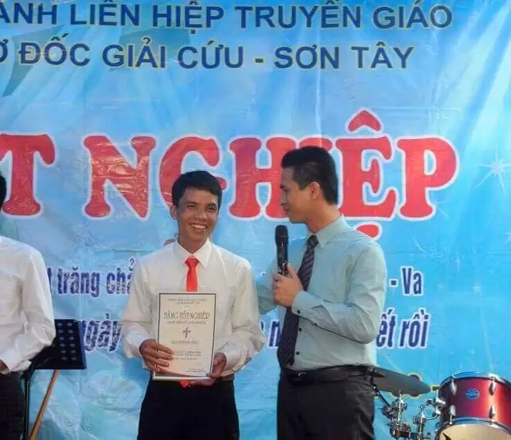 Cuộc Đời Ma Túy Được Biến Đổi Nhờ Chúa Giê-Xu