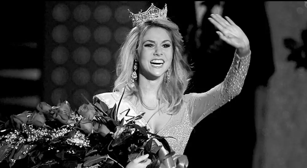 Miss America 2008 Làm Chứng Về Chúa Và Cuộc Chiến Với Căn Bệnh Rối Loạn Ăn Uống