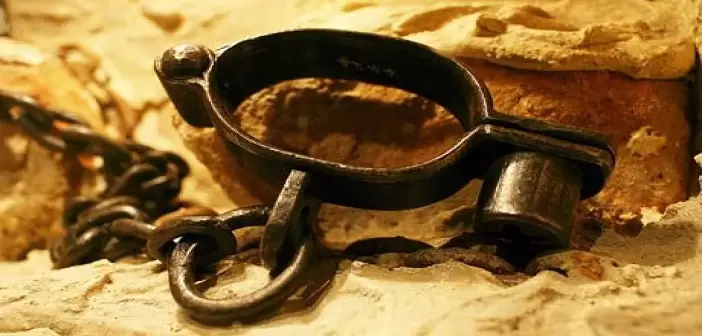 Ngày 17 - Sự Phục Hồi Những Người Y-Sơ-Ra-Ên Bị Bán Làm Nô Lệ