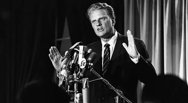 Làm Thế Nào Billy Graham Tránh Được Các vụ Bê Bối Trong Suốt Cả Cuộc Đời Mình