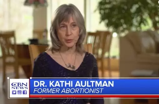 “Tôi Đã Giết Nhiều Người Hơn Ông Ted Bundy”: Cựu Chuyên Gia Phá Thai Mô Tả Chi Tiết Về Thời Điểm Sâu Sắc Mà Chúa Đã Cho Phép Cô Cuối Cùng Đã Tha Thứ Cho Chính Mình