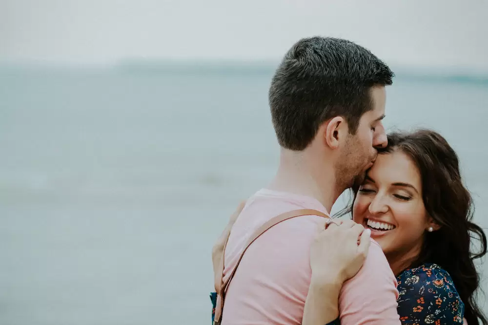 Hôn Nhân Chỉ Là Một Tờ Giấy Và Không Đủ Để Chứng Minh Tình Yêu?