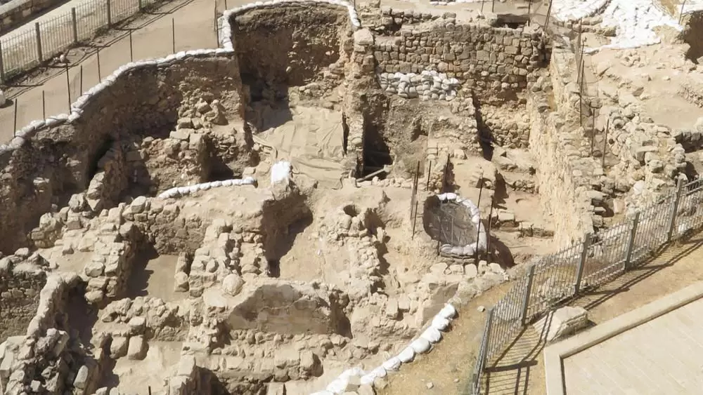 Các Nhà Khảo Cổ Học Phát Hiện Ra Bằng Chứng Cuộc Phá Hủy Jerusalem Của Quân Babylon Trong Kinh Thánh