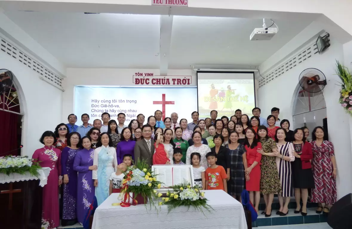 Họp Mặt Thông Công Cựu Thanh Niên Hội Thánh Tin Lành Việt Nam Chi Hội An Phú TP. Cần Thơ Lần Thứ 20