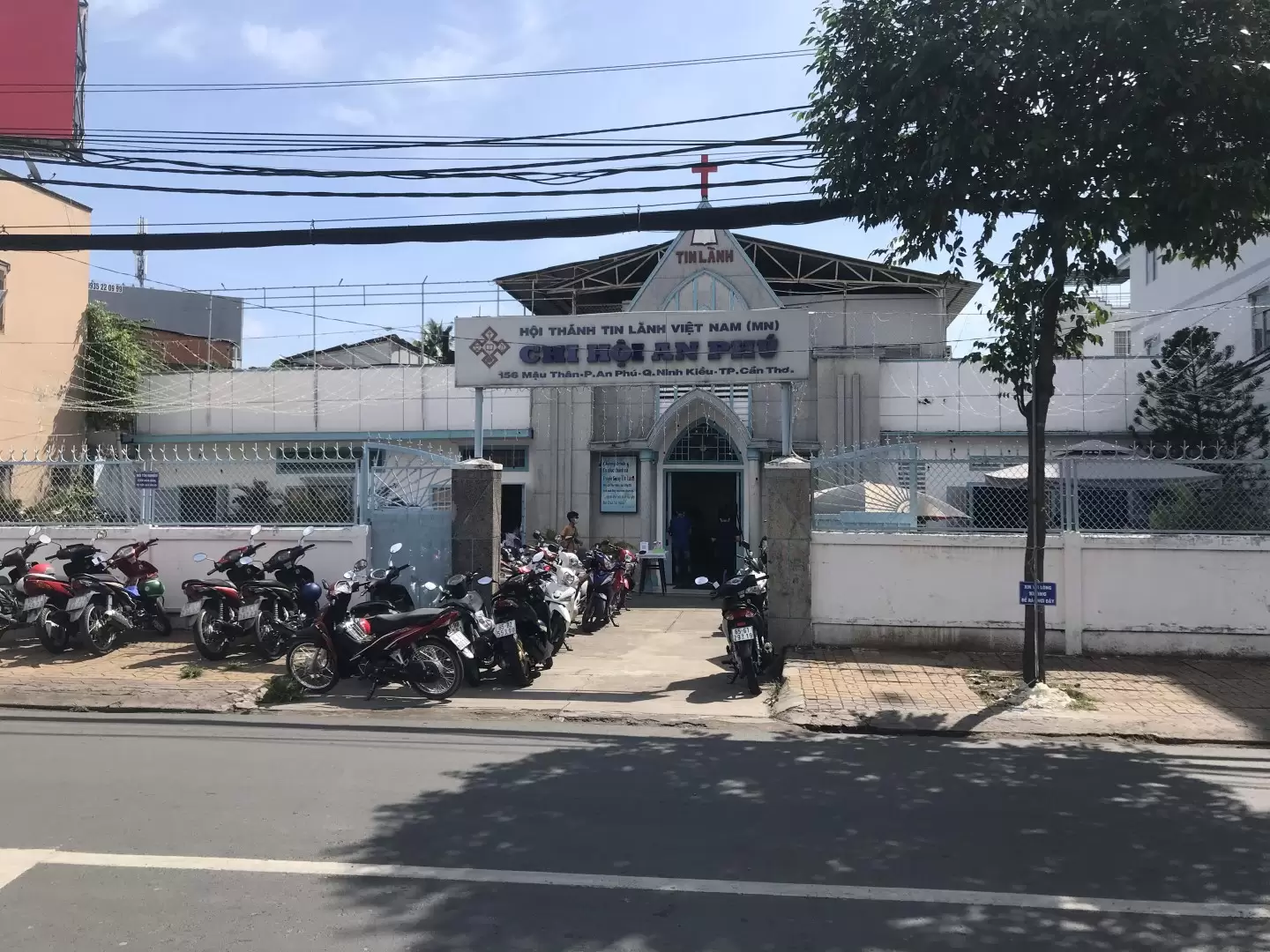 Cần Thơ: Niềm Vui Được Thờ Phượng Chúa Trực Tiếp Tại Hội Thánh Tin Lành An Phú