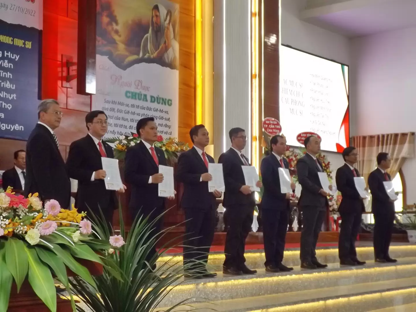 Kiên Giang: Lễ Tấn Phong Mục Sư Cho 8 Mục Sư Nhiệm Chức Khu Vực III Tại Hội Thánh Tân Hiệp